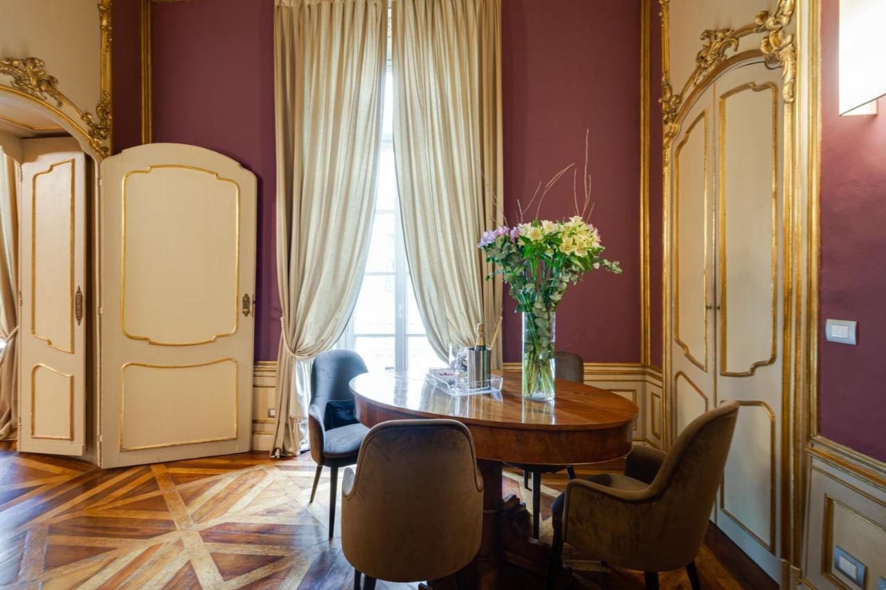 Palazzo Del Carretto-Art Apartments And Guesthouse Torino Kültér fotó