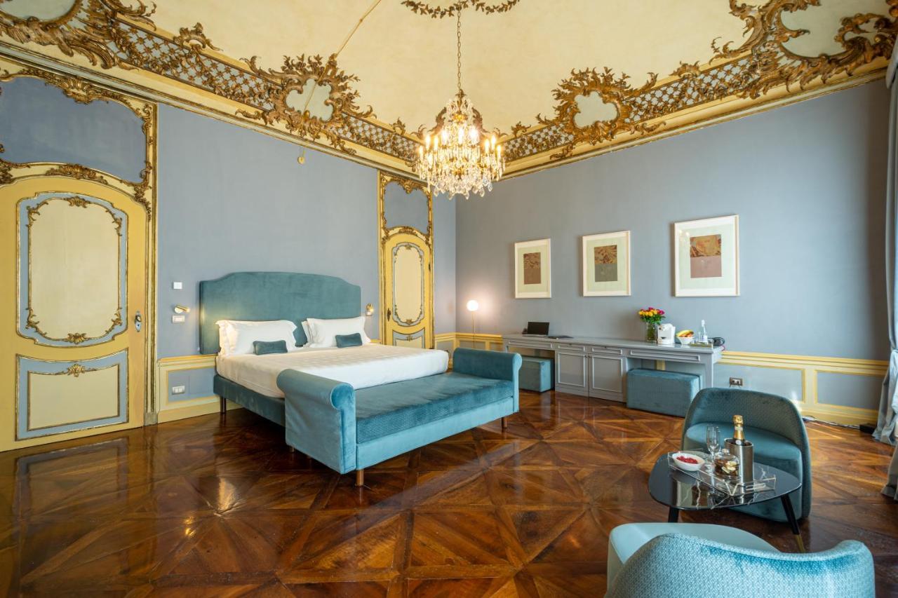 Palazzo Del Carretto-Art Apartments And Guesthouse Torino Kültér fotó
