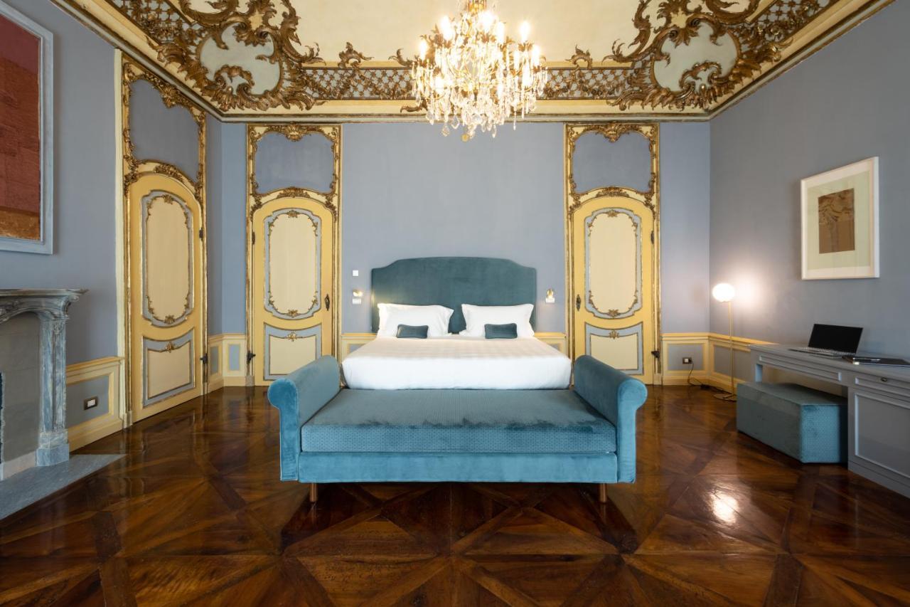 Palazzo Del Carretto-Art Apartments And Guesthouse Torino Kültér fotó