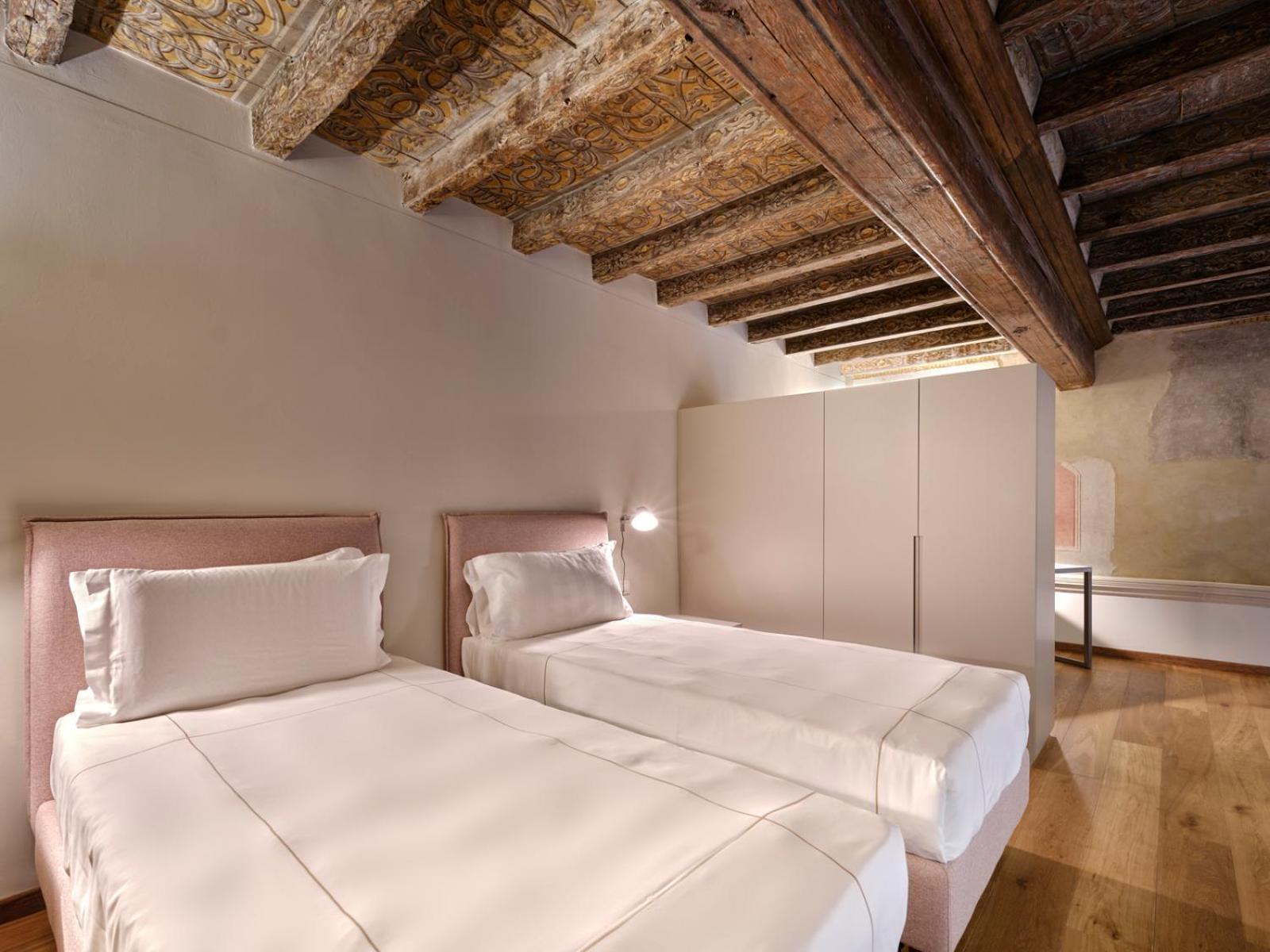 Palazzo Del Carretto-Art Apartments And Guesthouse Torino Kültér fotó